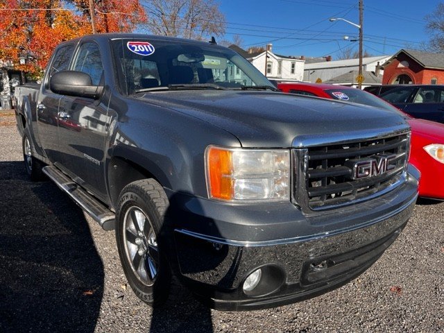 Used 2011 GMC Sierra 1500 SLE with VIN 3GTP2VE3XBG160071 for sale in Connersville, IN