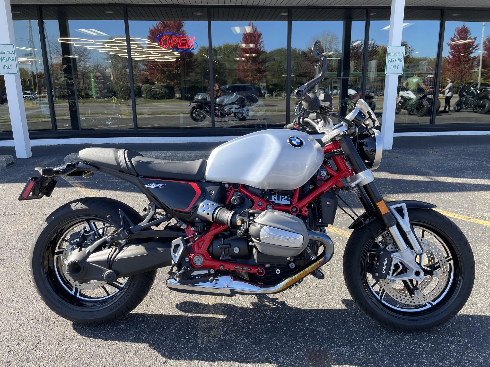 2025 BMW R 12 nineT