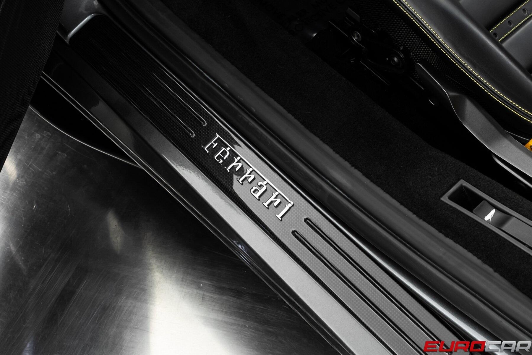 2022 Ferrari F8 Spider *HUGE CARBON OPTIONS * PASSENGER DISPLAY*Image 47