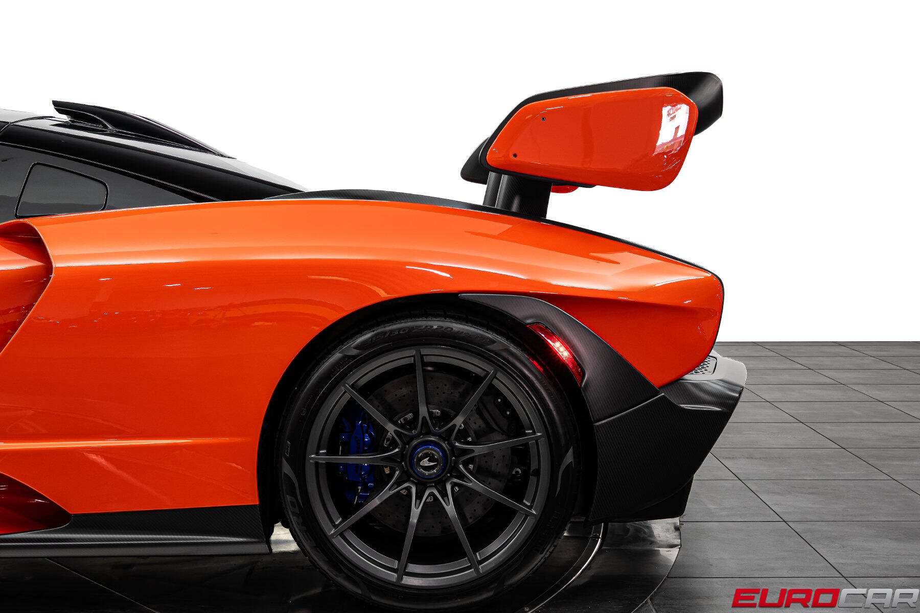 2019 McLaren Senna *64 OF 500 PRODUCED * CARBON MONOCAGE III CHASIS*Image 31