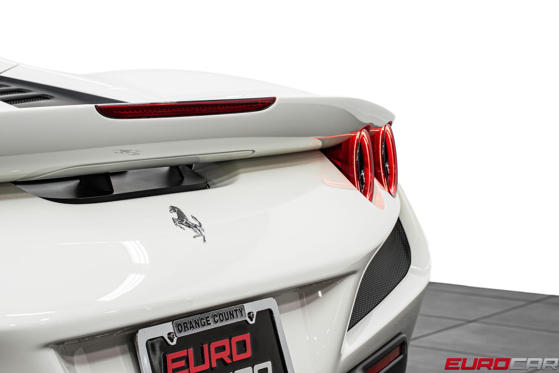 2022 Ferrari F8 Spider *CARBON STEERING WHEEL * FRONT LIFT*Image 23