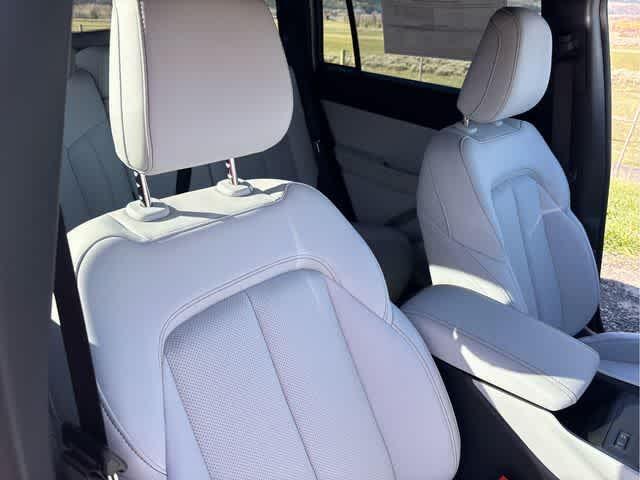 2026 Jeep Cherokee Limited - Photo 28