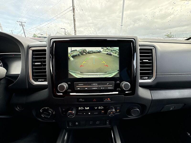 2024 Nissan Frontier SL - Photo 17