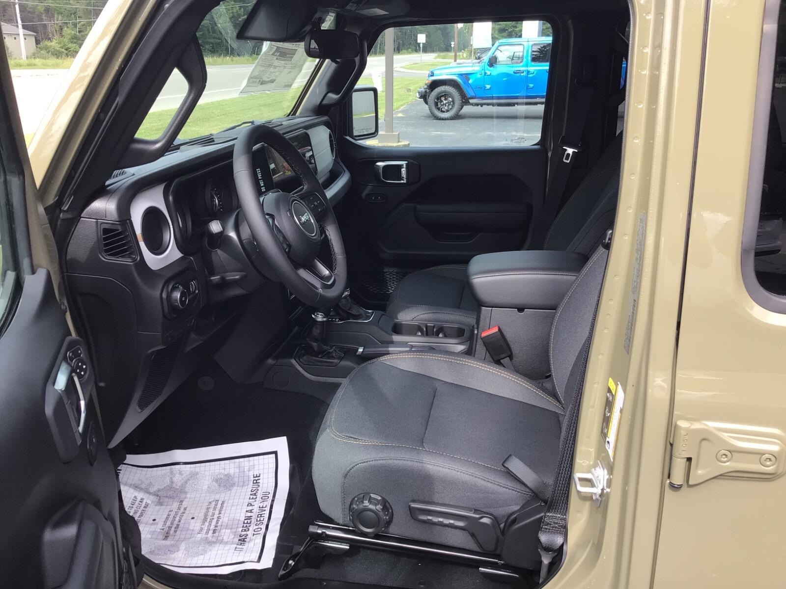 2025 Jeep Wrangler 4-Door Sport S - Photo 10