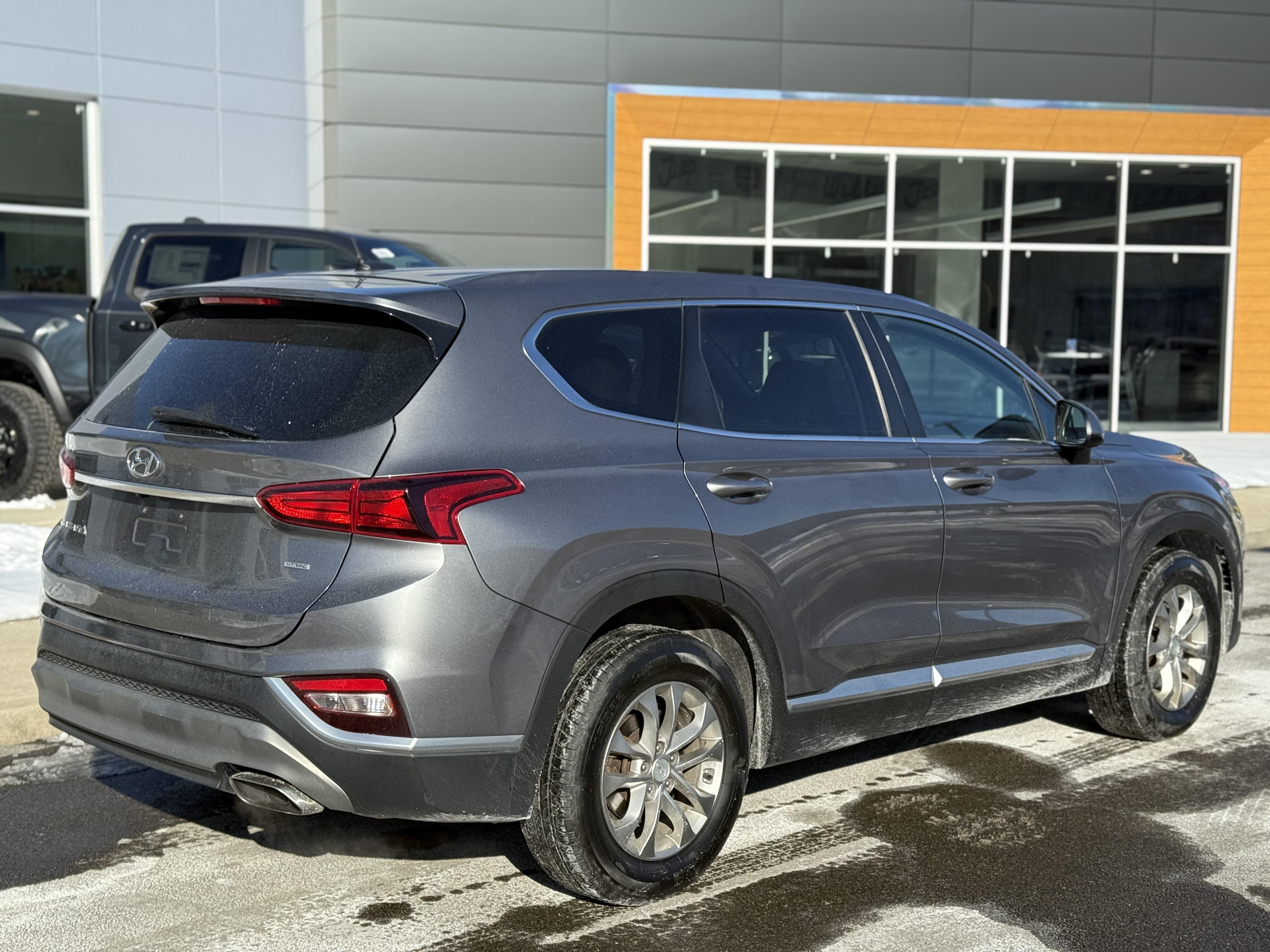 Used 2020 Hyundai Santa Fe SE with VIN 5NMS2CAD7LH177509 for sale in Elmira, NY