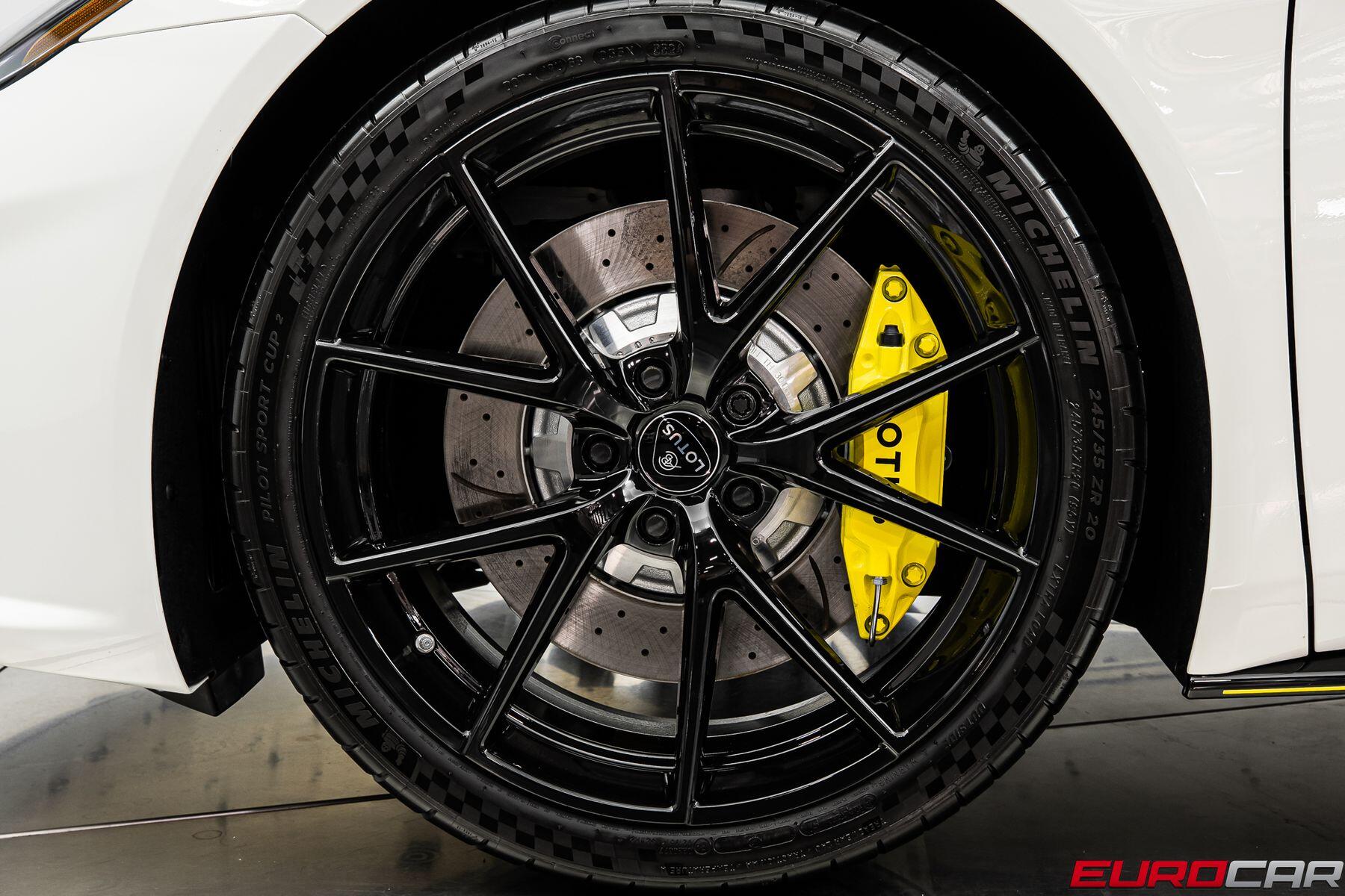 2026 Lotus Emira - Photo 24