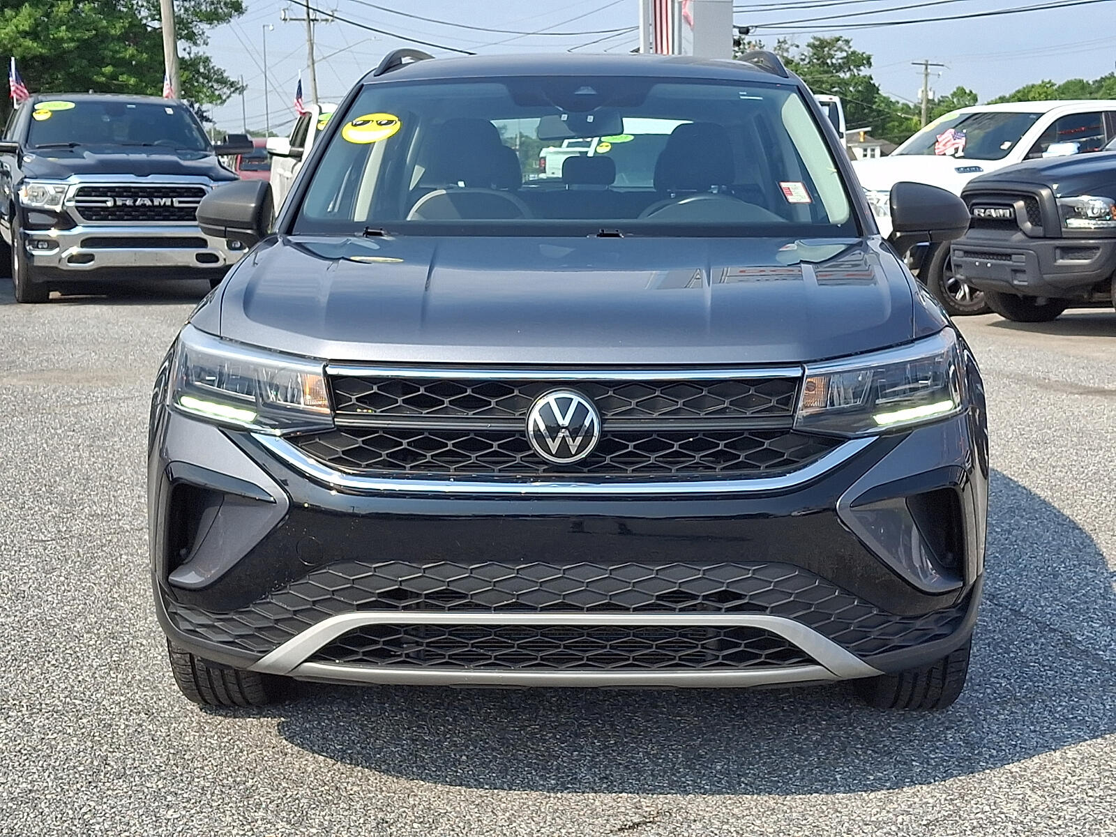 Used 2022 Volkswagen Taos S with VIN 3VVDX7B21NM019828 for sale in New Castle, DE
