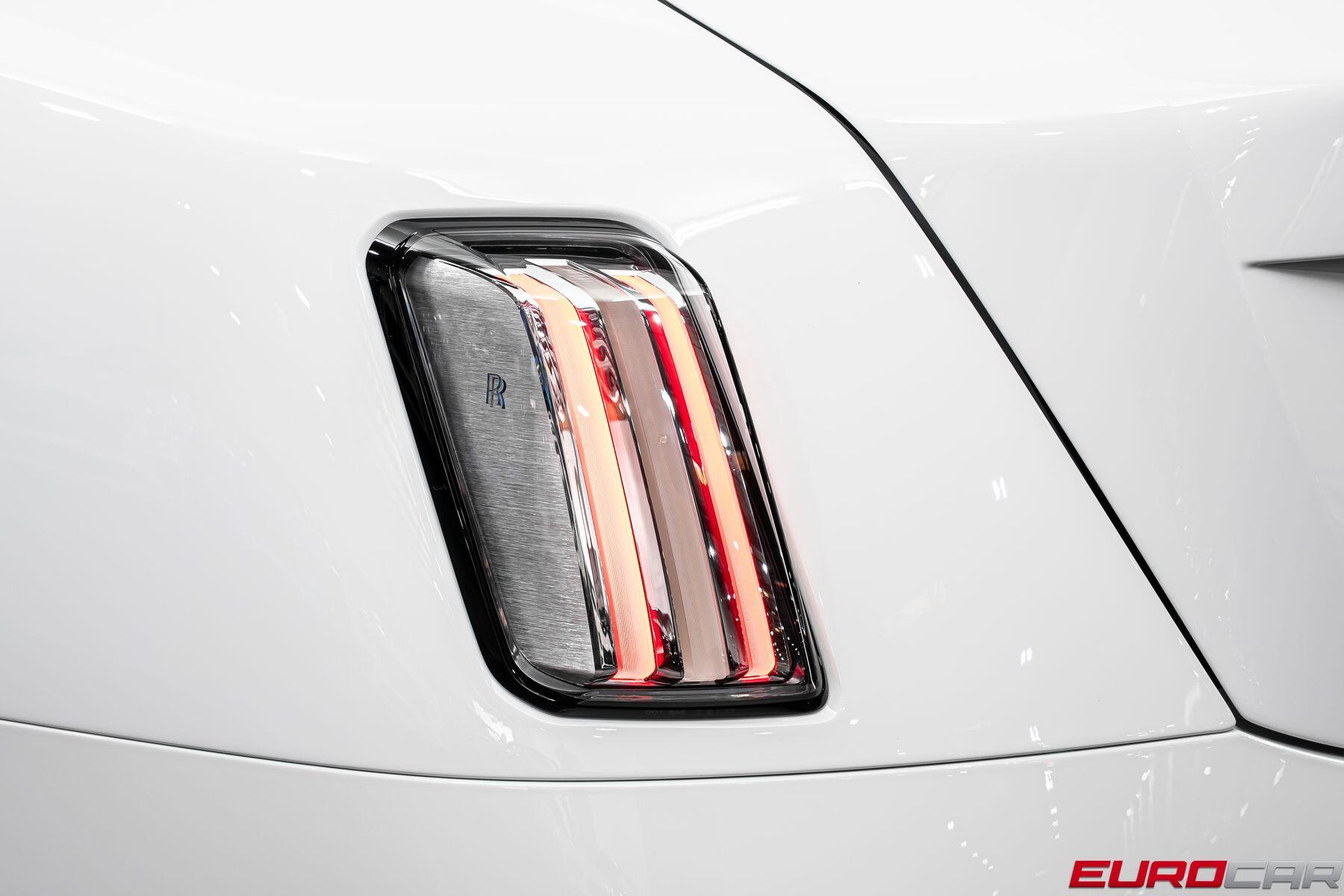 2024 Rolls-Royce Spectre *STARLIGHT DOORS * ILLUMINATED FASCIA*Image 18