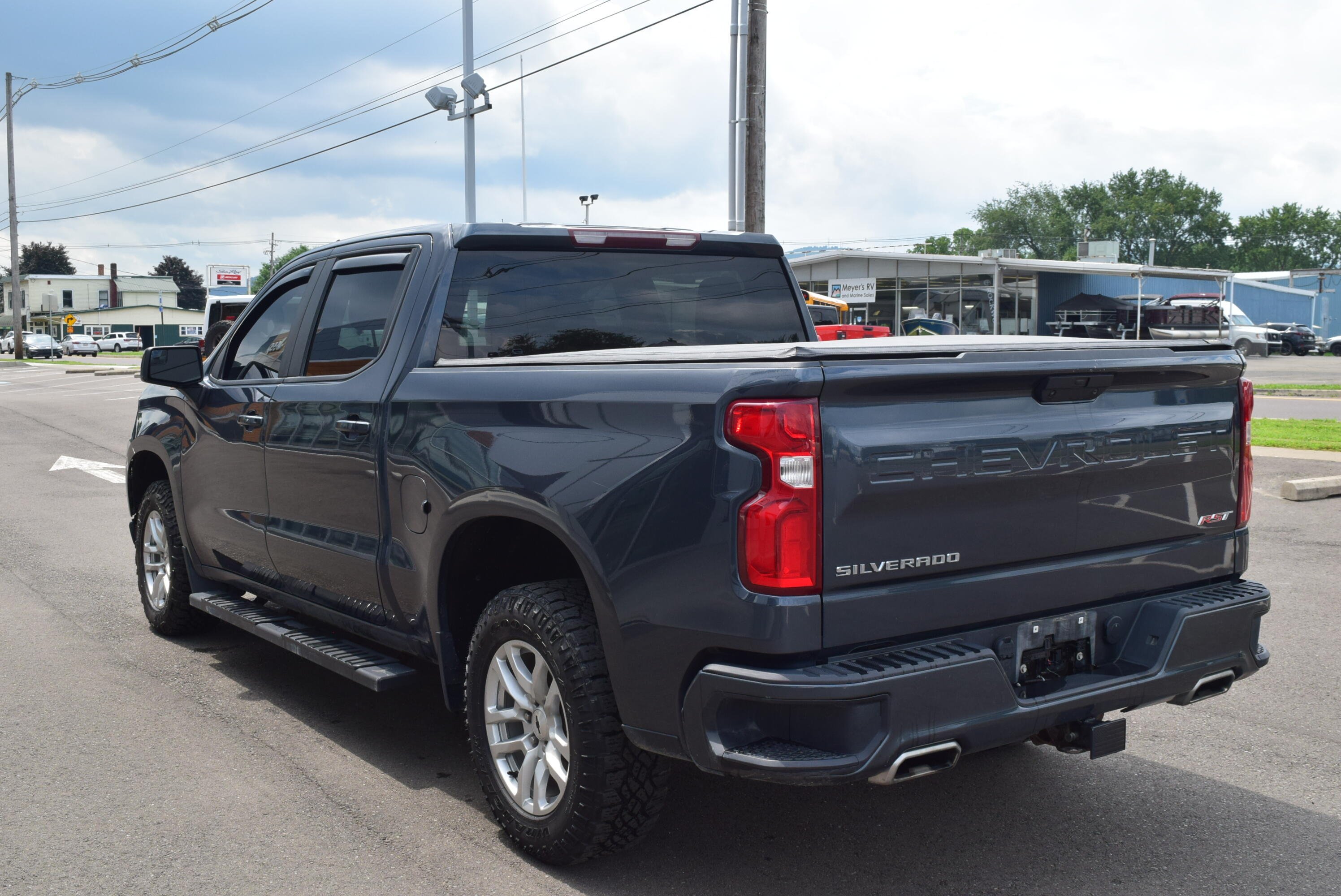 2021 Chevrolet Silverado 1500 RST - Photo 6