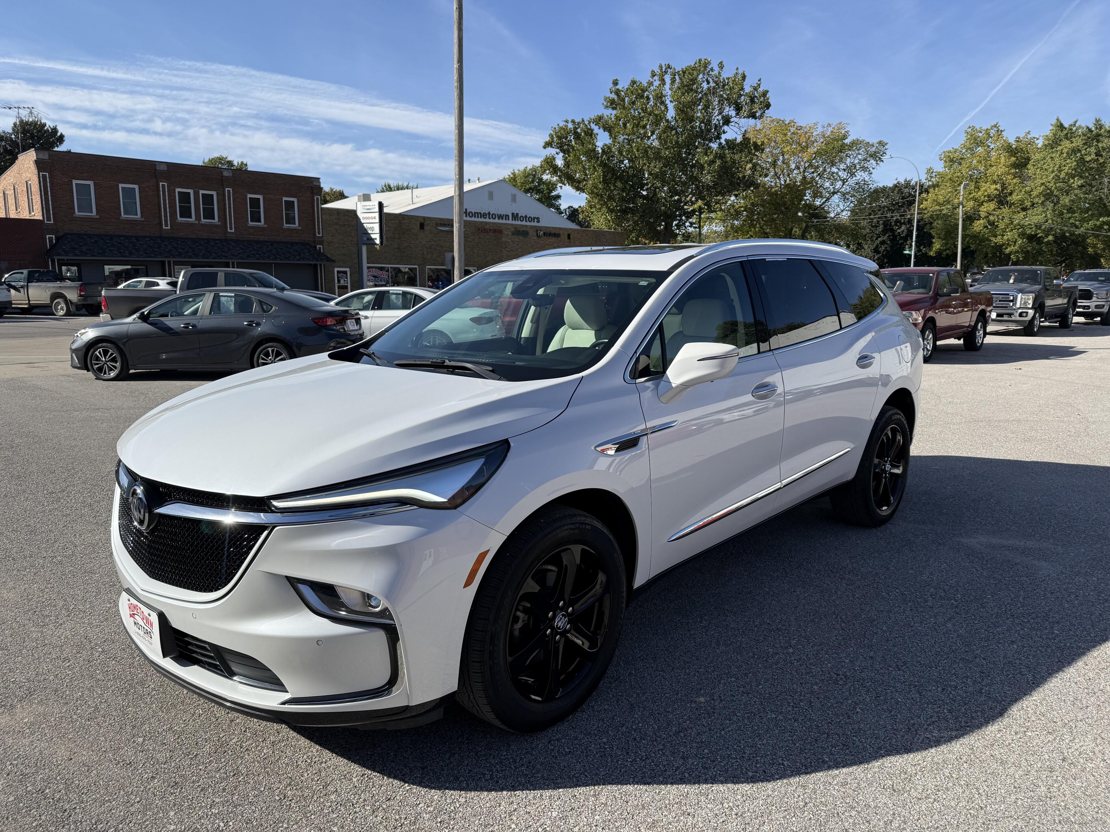 2024 Buick Enclave Essence
