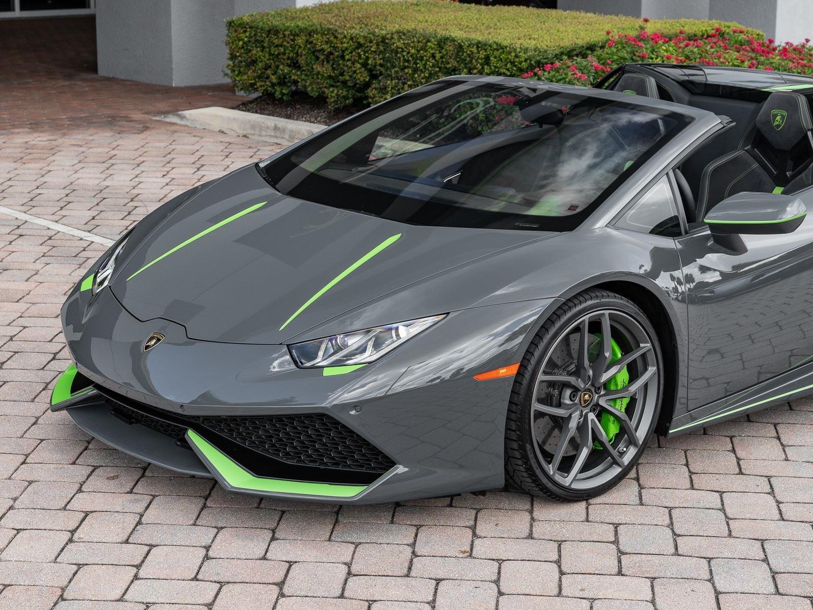 Used 2016 Lamborghini Huracan LP 610-4 Spyder