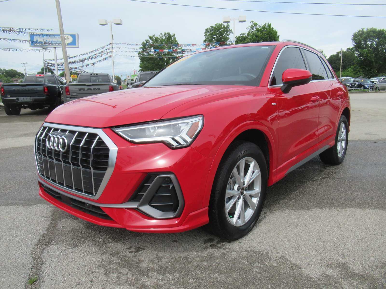 2025 Audi Q3 S line Premium