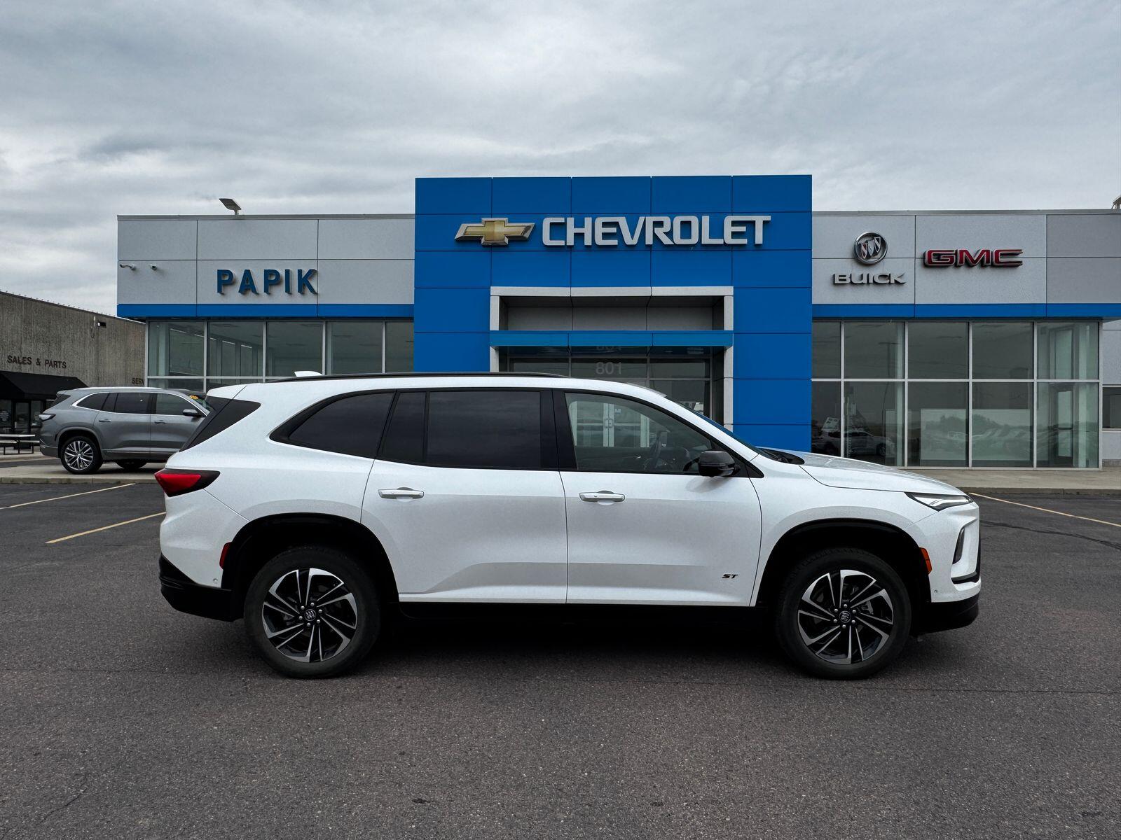 2025 Buick Enclave Sport Touring's photo