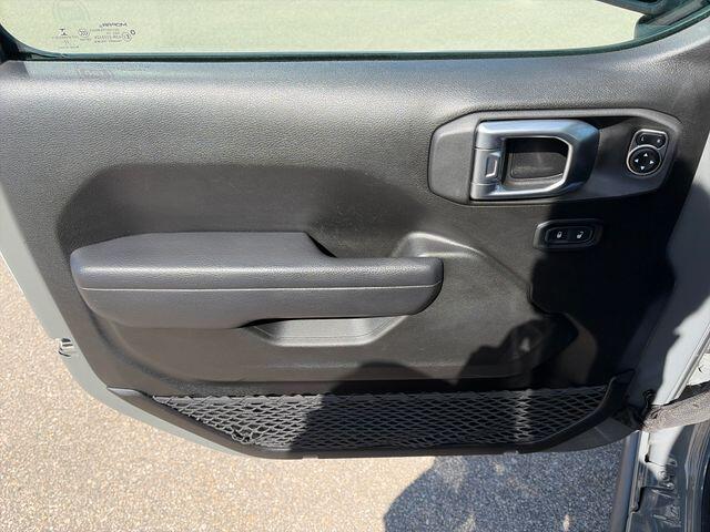 2023 Jeep Wrangler 4-Door Rubicon - Photo 18