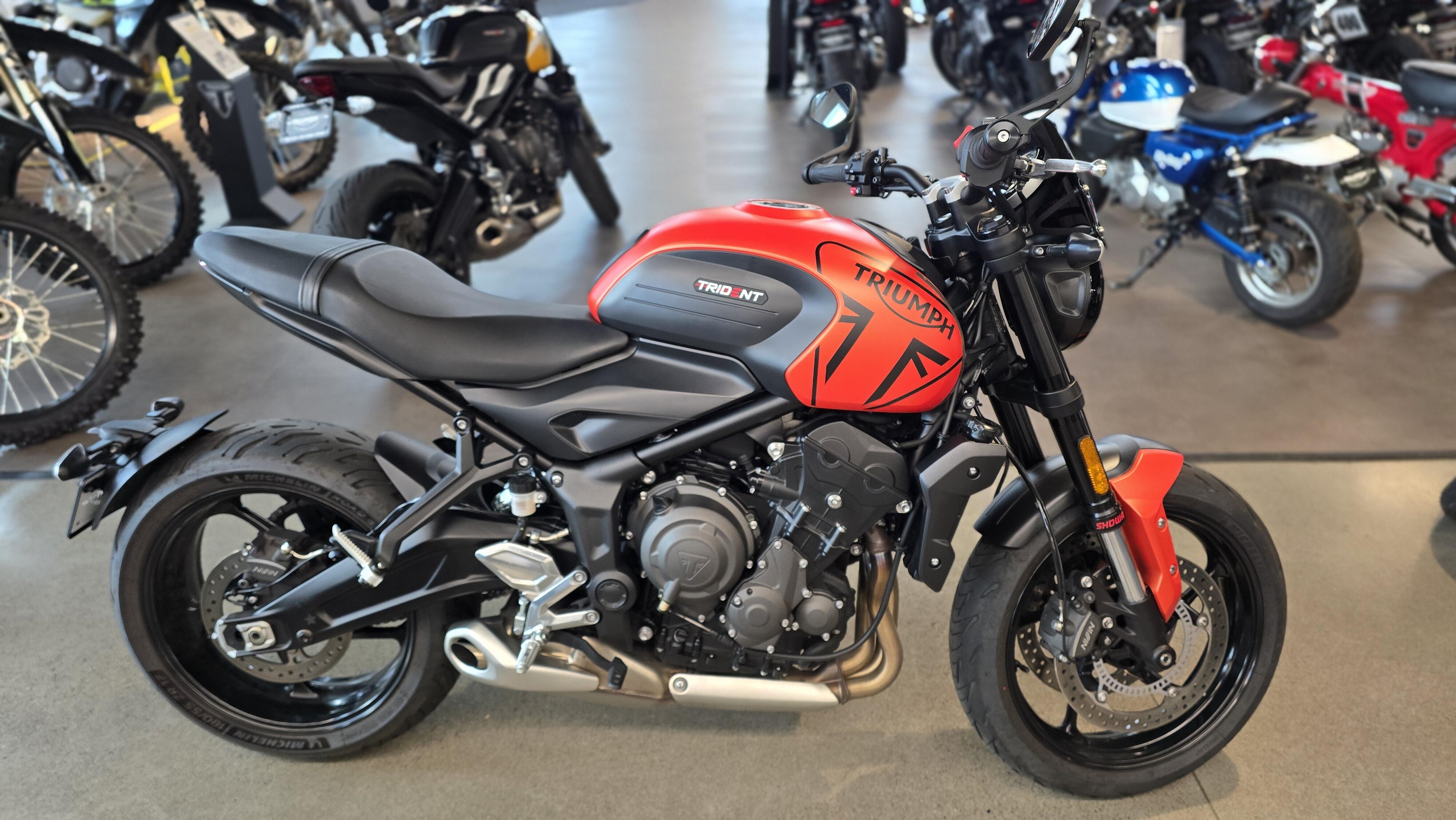 2023 Triumph TRIDENT 660