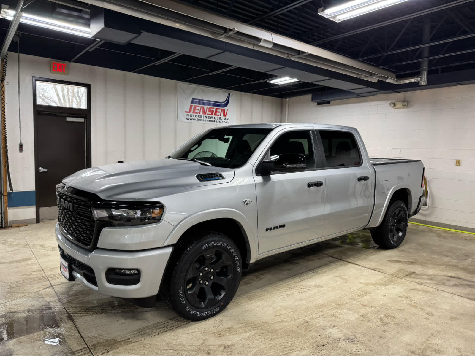 2026 RAM 1500 Big Horn/Lone Star 4x4 Crew Cab 5'7's photo
