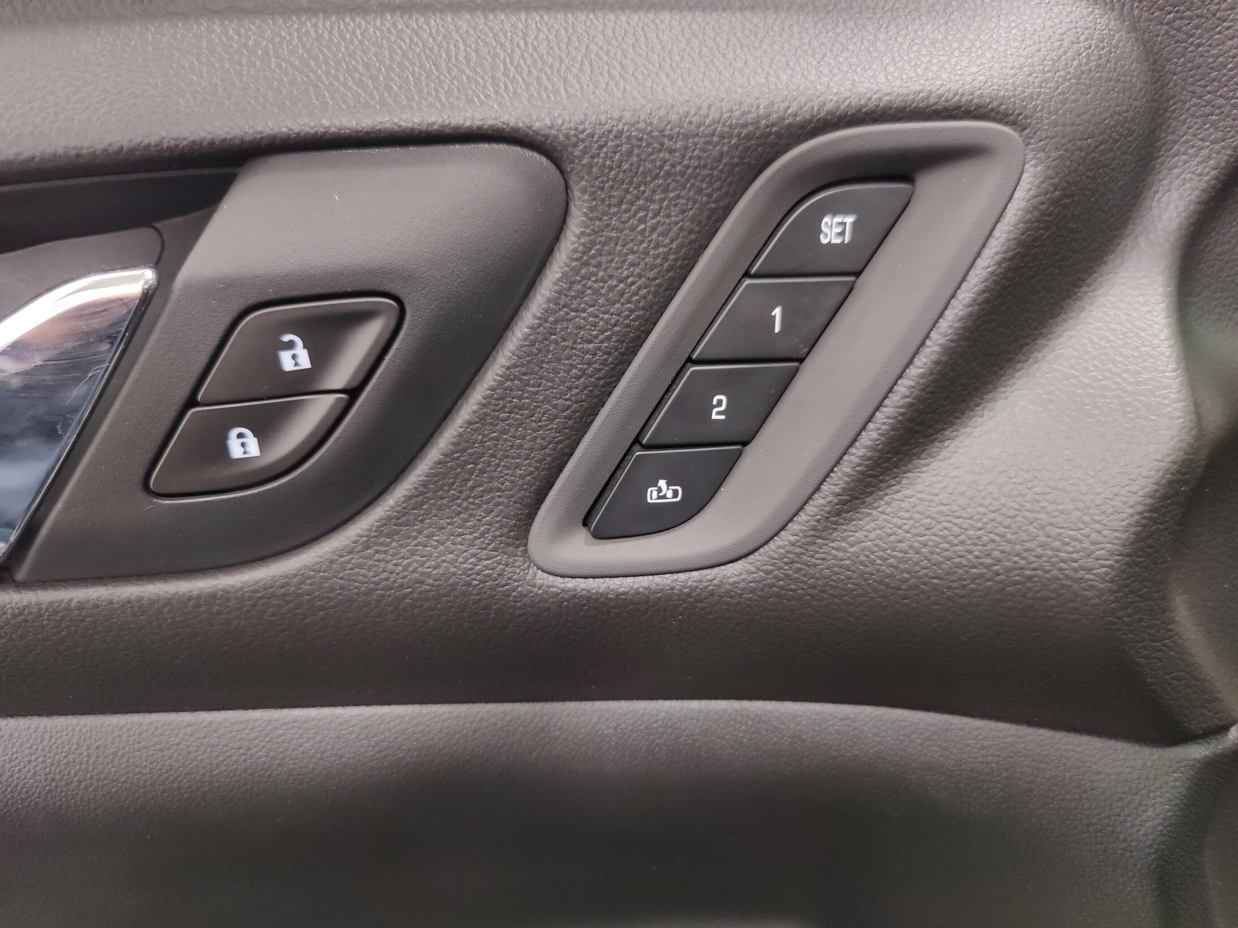 2021 GMC Acadia SLT - Photo 19