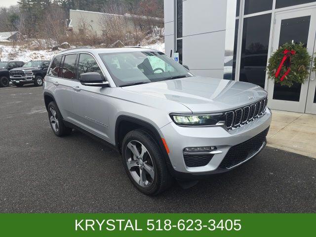 2024 Jeep Grand Cherokee Limited's photo