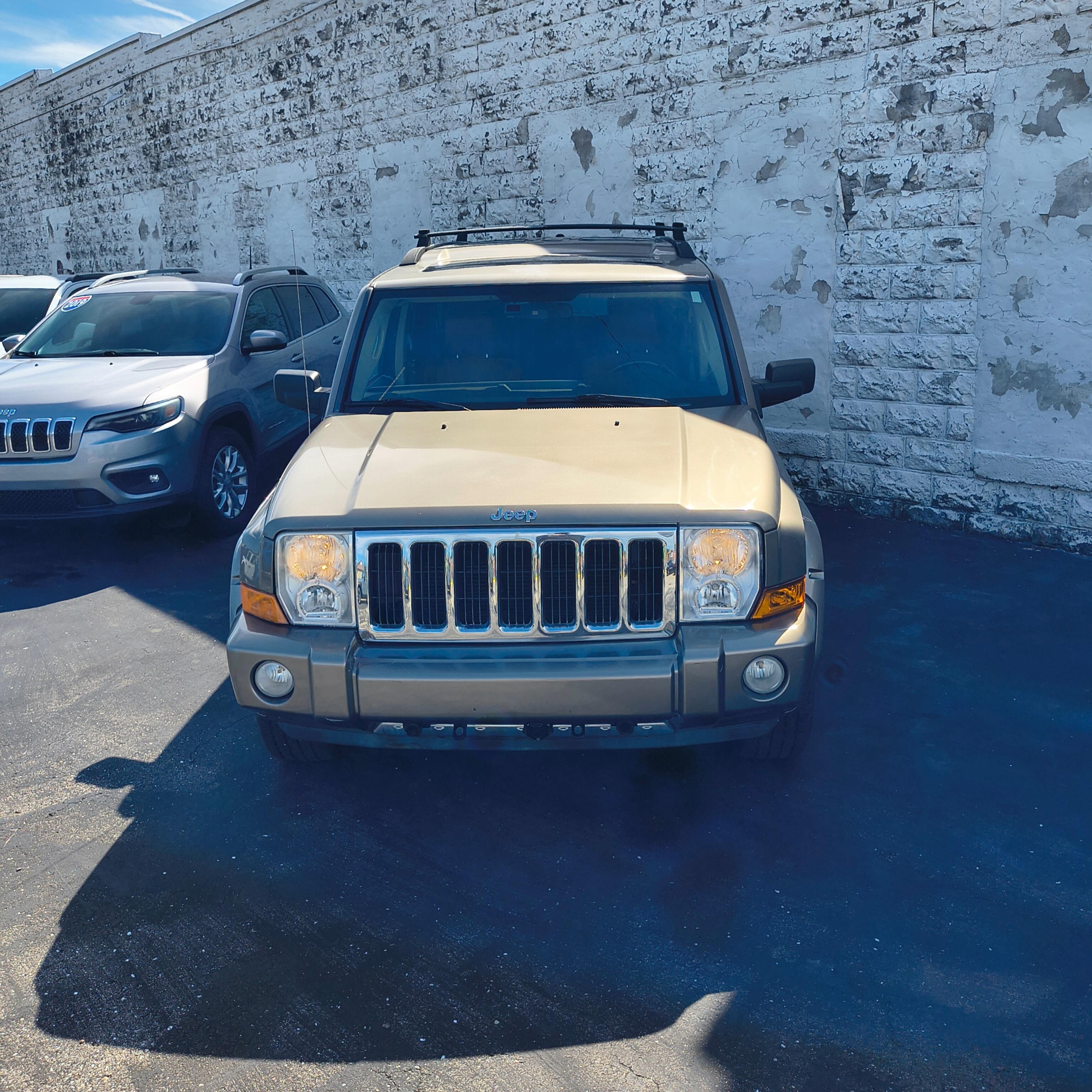 Used 2006 Jeep Commander Limited with VIN 1J8HG58216C125459 for sale in Connersville, IN