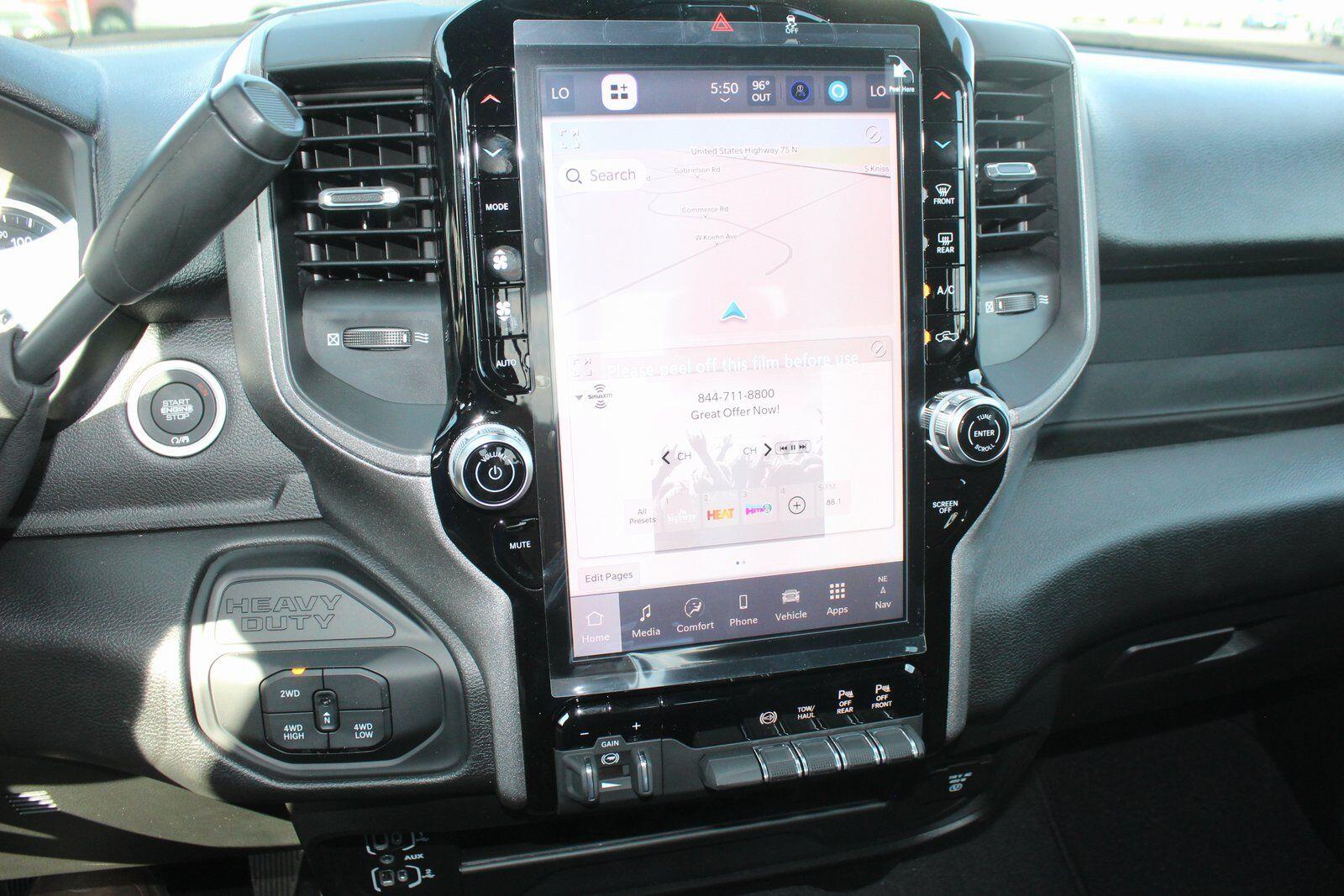 2025 RAM 2500 Tradesman - Photo 13