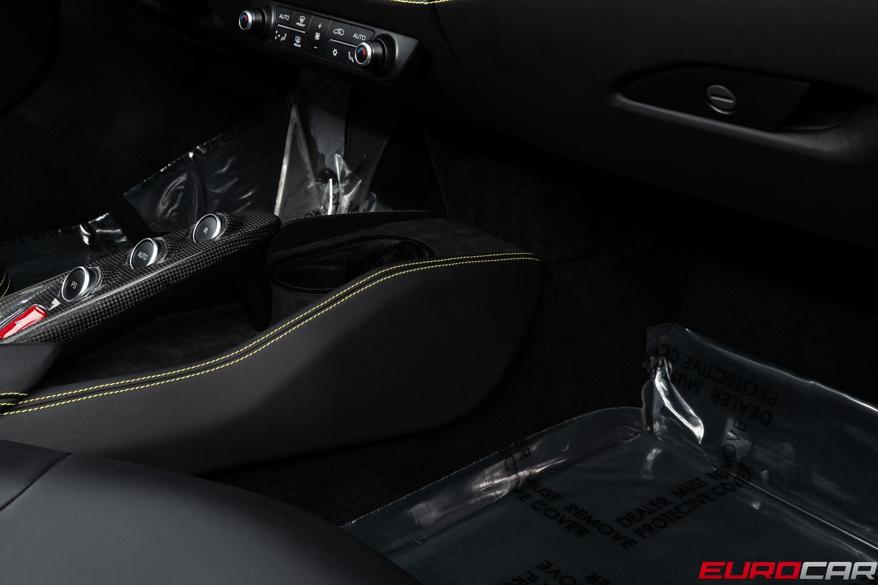 2022 Ferrari F8 Spider *CARBON STEERING WHEEL * FRONT LIFT*Image 39