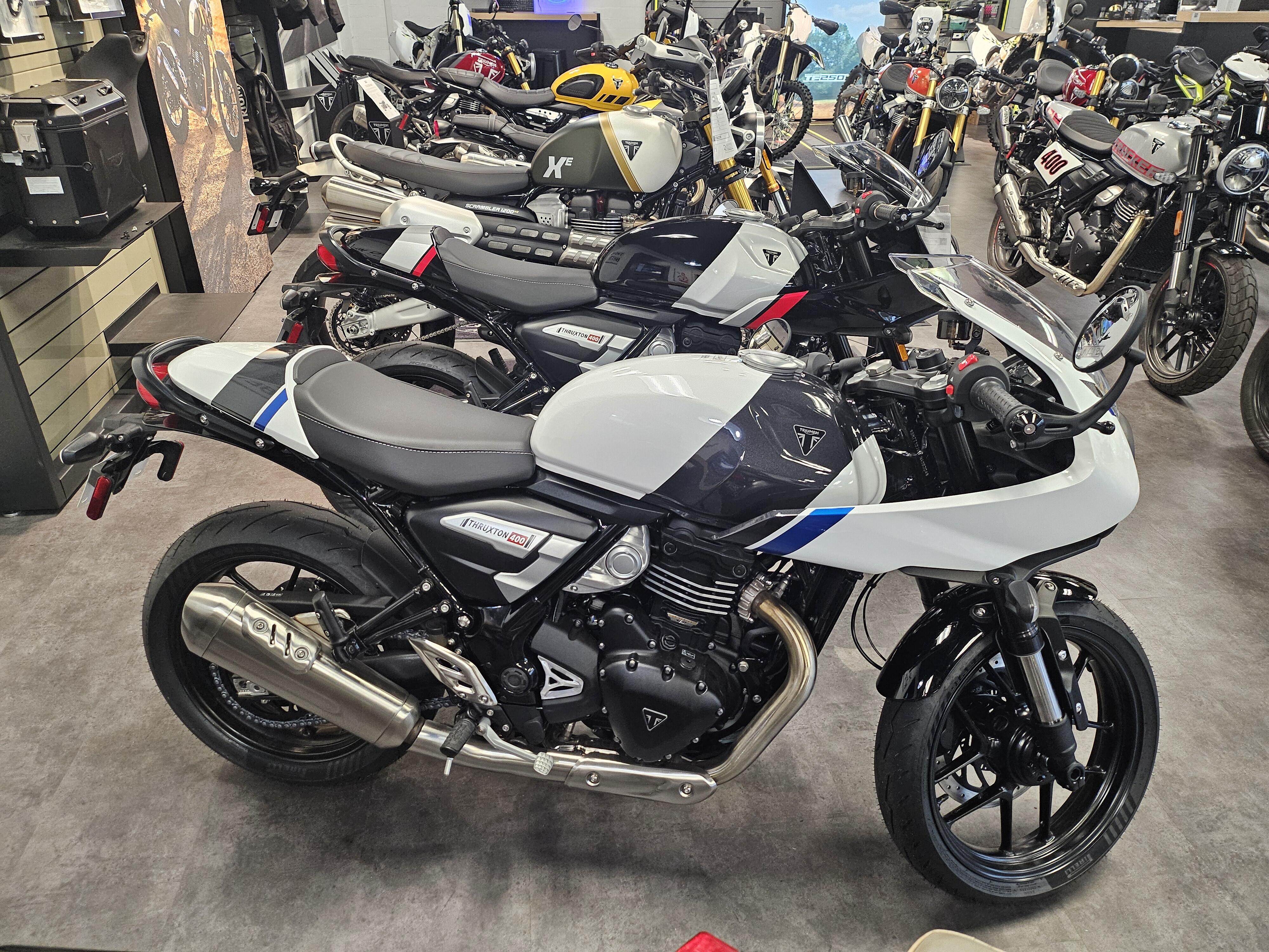 2026 Triumph Thruxton 400