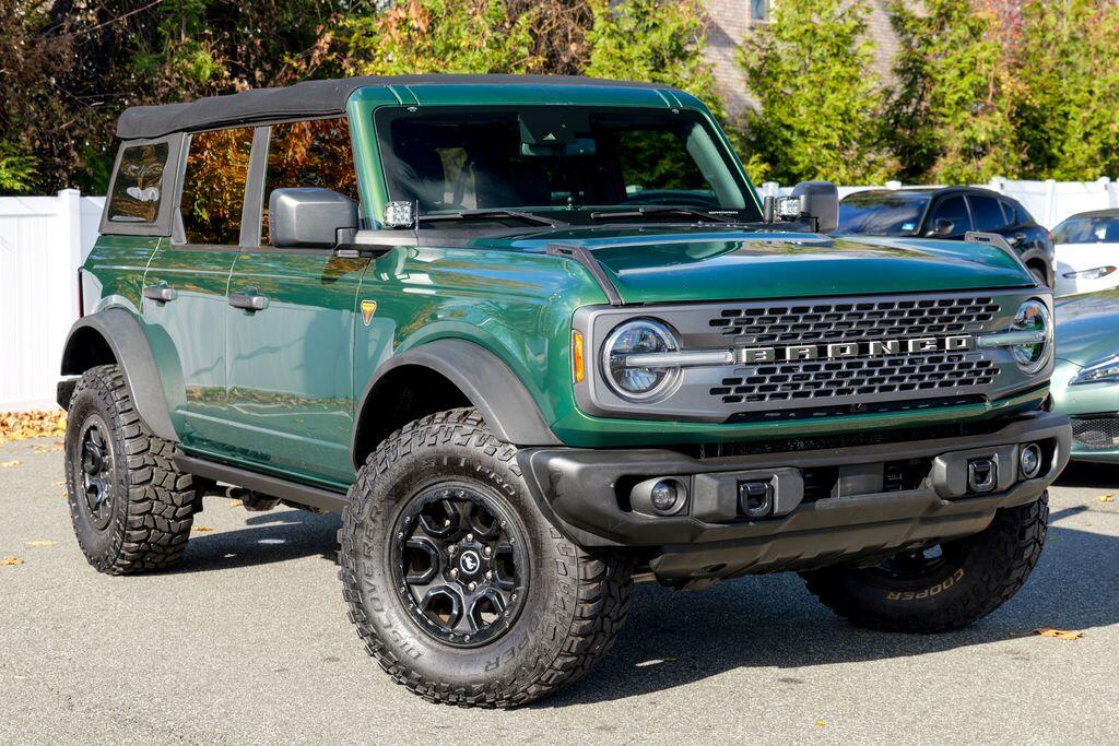 2022 Ford Bronco 4-Door Badlands's photo