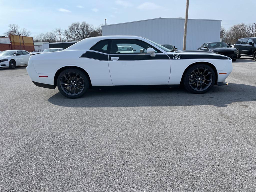 2023 Dodge Challenger R/T - Photo 8