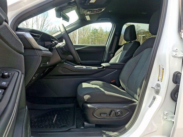 2026 Jeep Cherokee Laredo - Photo 9