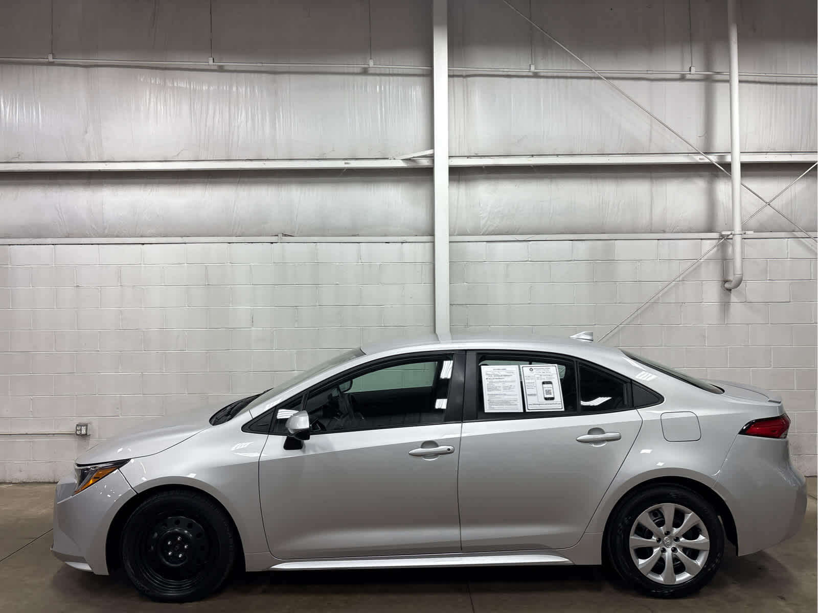 Used 2023 Toyota Corolla LE with VIN 5YFB4MDE4PP064908 for sale in Wilmington, OH