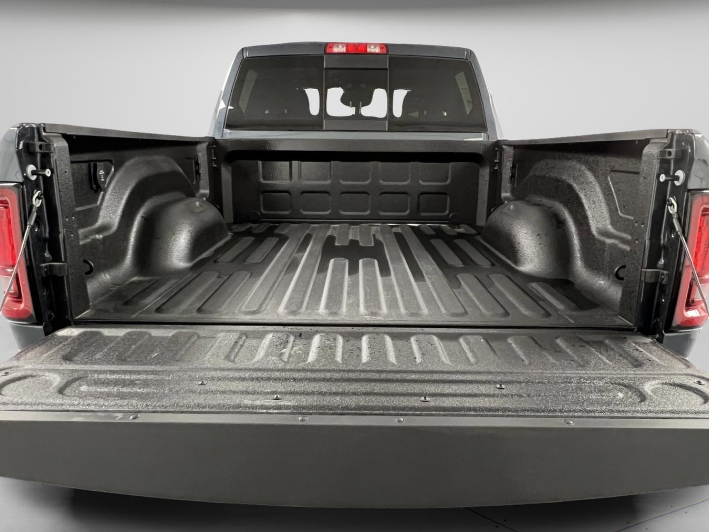 2026 RAM 2500 Tradesman - Photo 33
