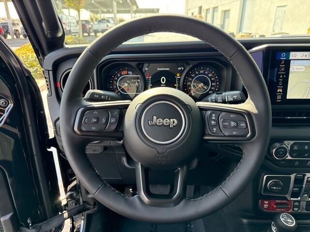 2025 Jeep Wrangler 4-Door Rubicon - Photo 14