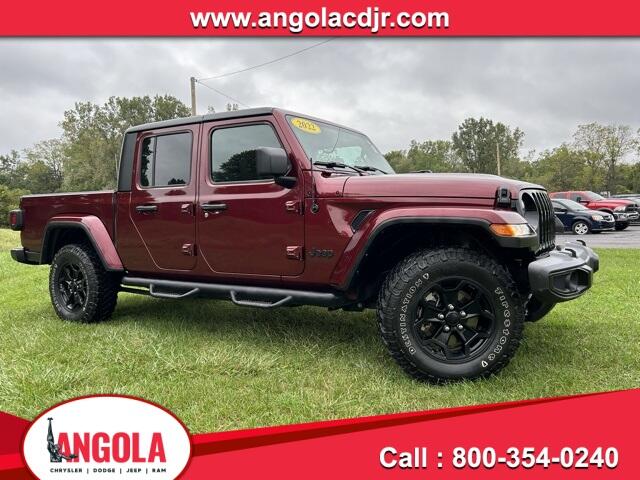 Used 2022 Jeep Gladiator WILLYS SPORT with VIN 1C6HJTAG1NL119329 for sale in Angola, IN