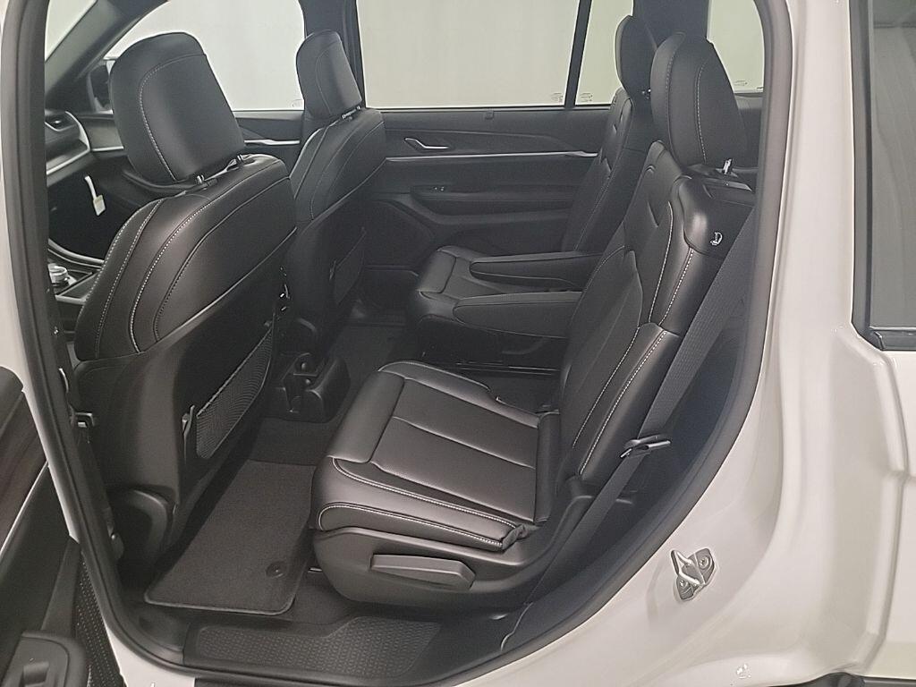 2025 Jeep Grand Cherokee L Limited - Photo 10