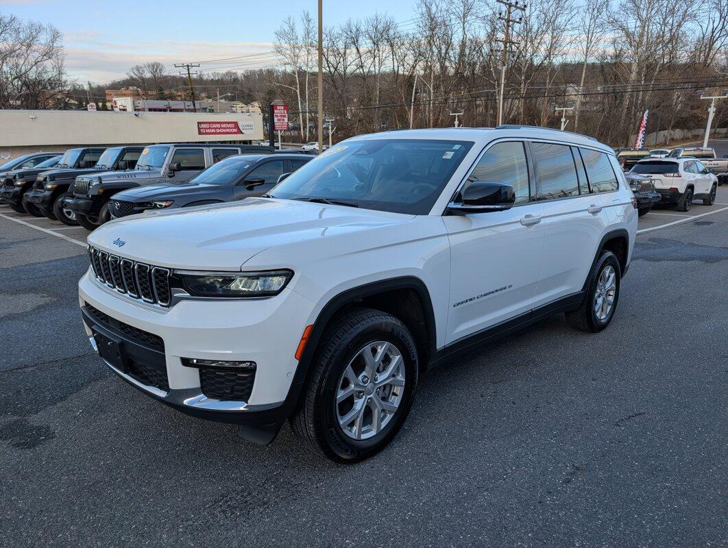 2023 Jeep Grand Cherokee L Limited's photo