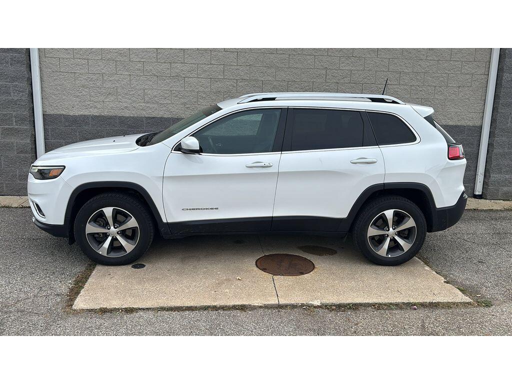 Used 2020 Jeep Cherokee Limited with VIN 1C4PJMDX0LD621486 for sale in Butler, OH