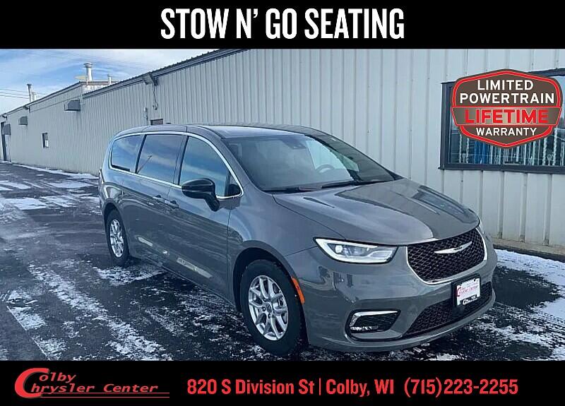 2025 Chrysler Pacifica Select's photo