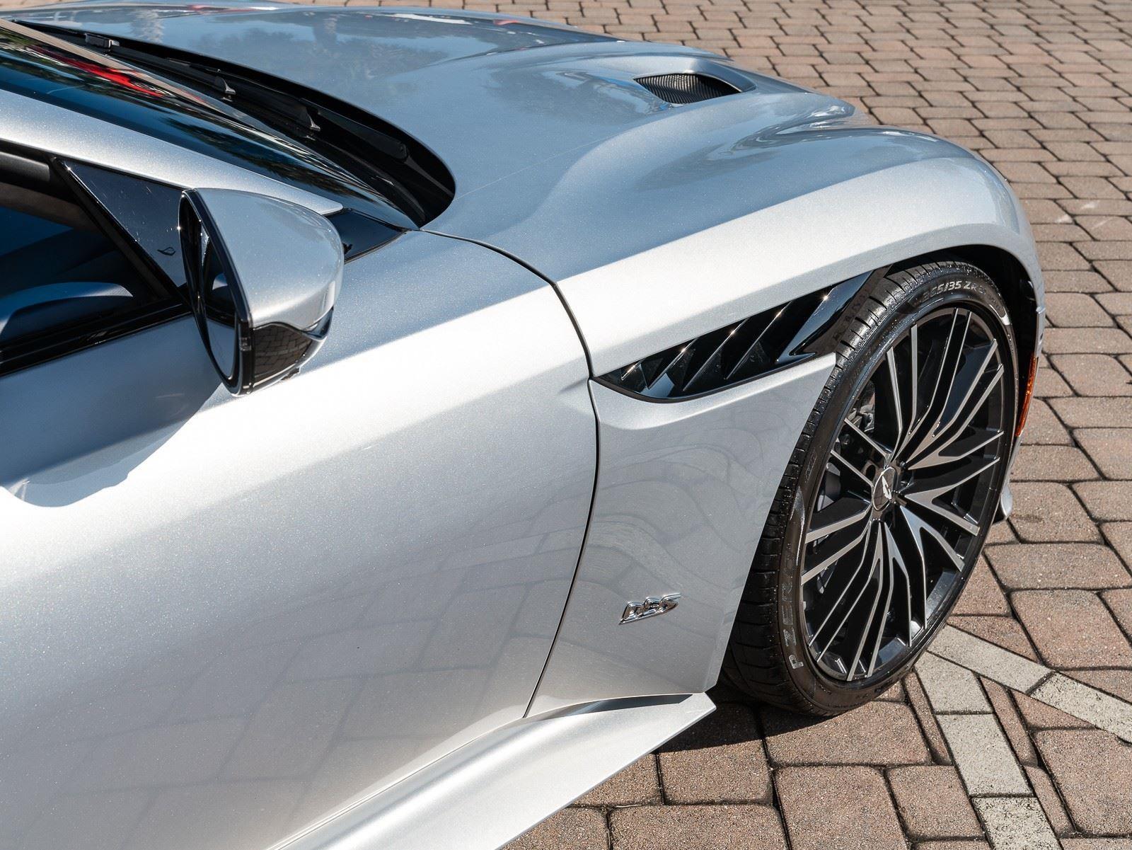 2020 Aston Martin DBS Superleggera Base - Photo 36