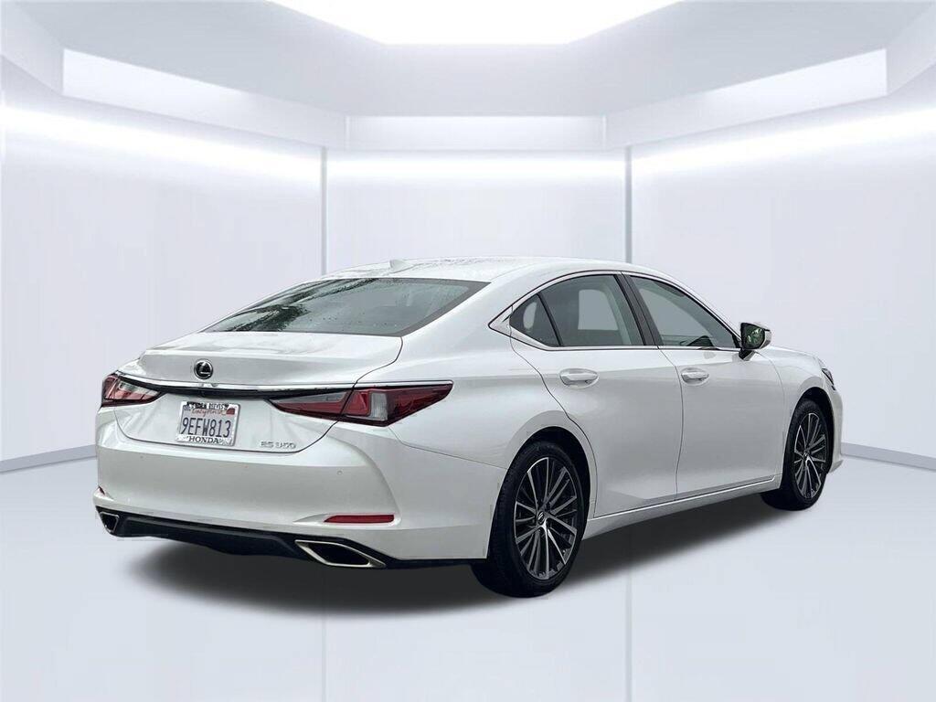 2023 Lexus ES 350 - Photo 26