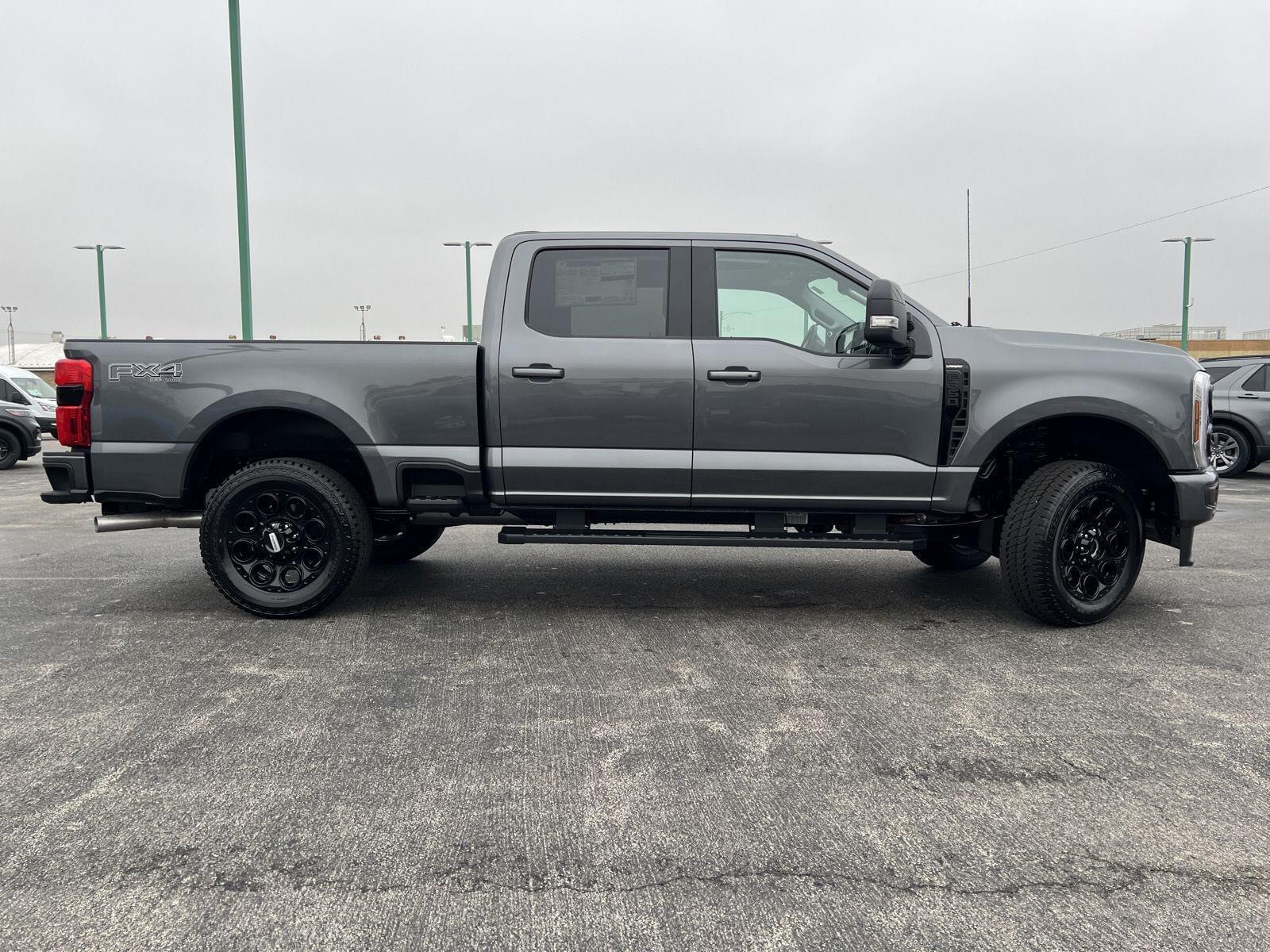 2026 Ford F-350 Super Duty Lariat - Photo 11