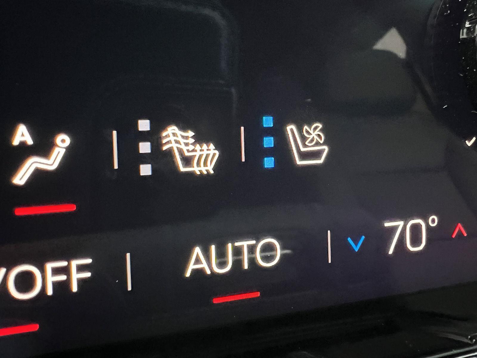 2026 GMC Yukon Denali - Photo 35