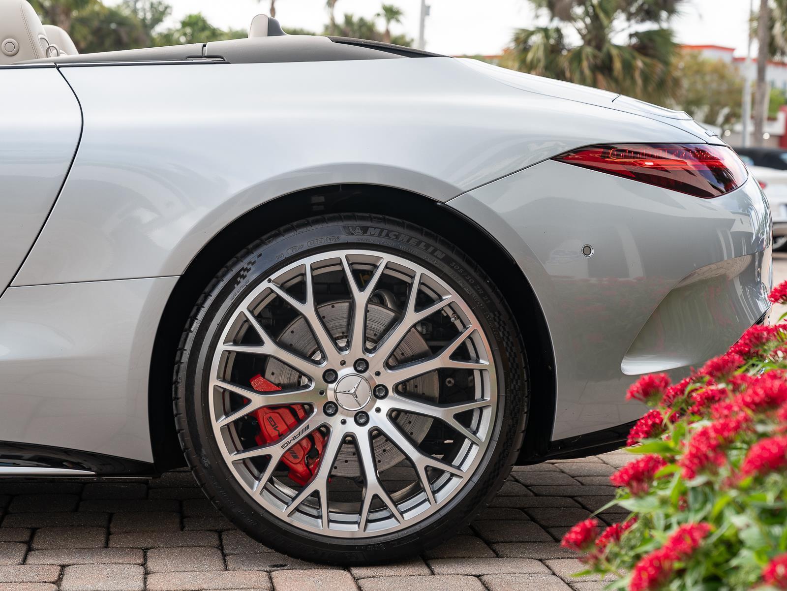 Used 2022 Mercedes-Benz AMG SL 55 55