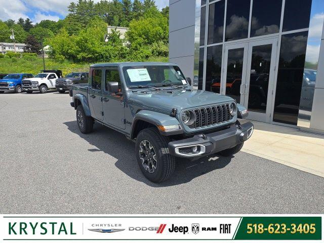 2026 Jeep Gladiator Sahara Auto's photo