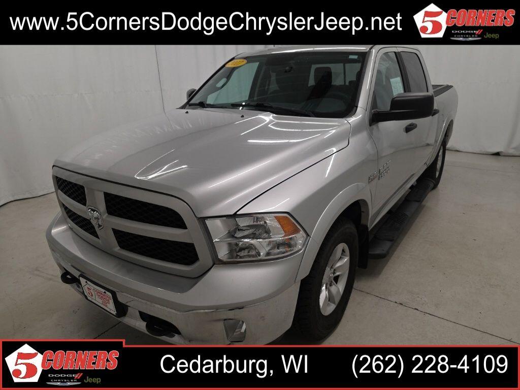 2017 RAM 1500 SLT