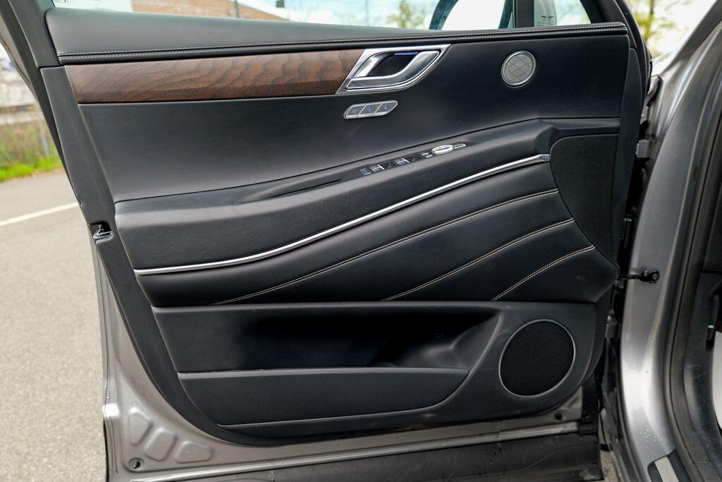 2024 GENESIS GV80 Standard - Photo 17
