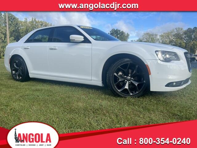 Used 2022 Chrysler 300 S with VIN 2C3CCABG5NH123210 for sale in Angola, IN