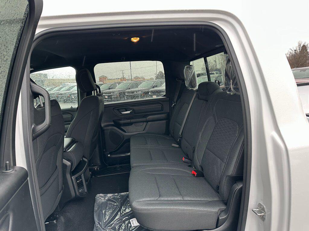 2025 RAM 1500 Tradesman - Photo 13