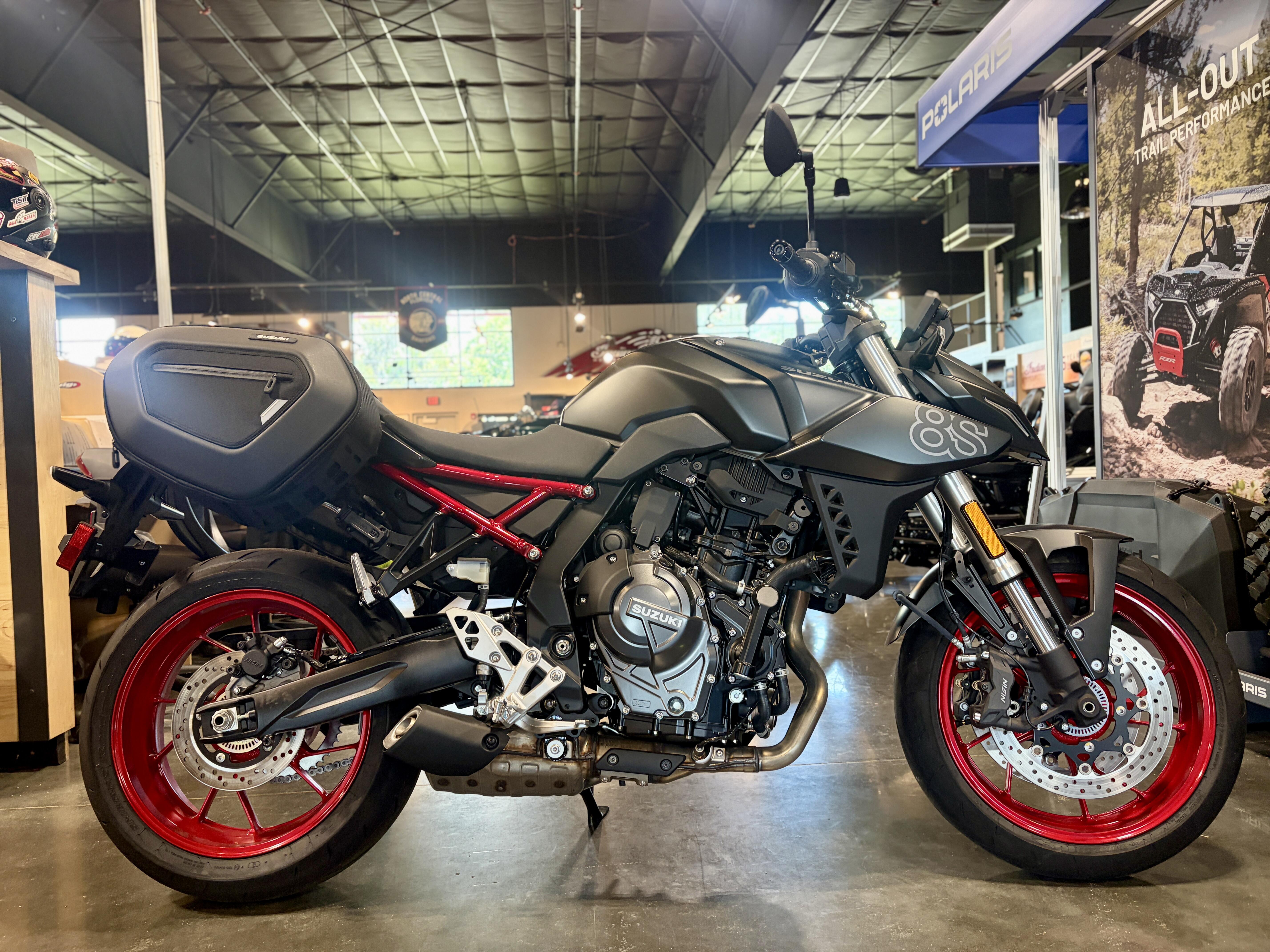 2025 Suzuki GSX8S