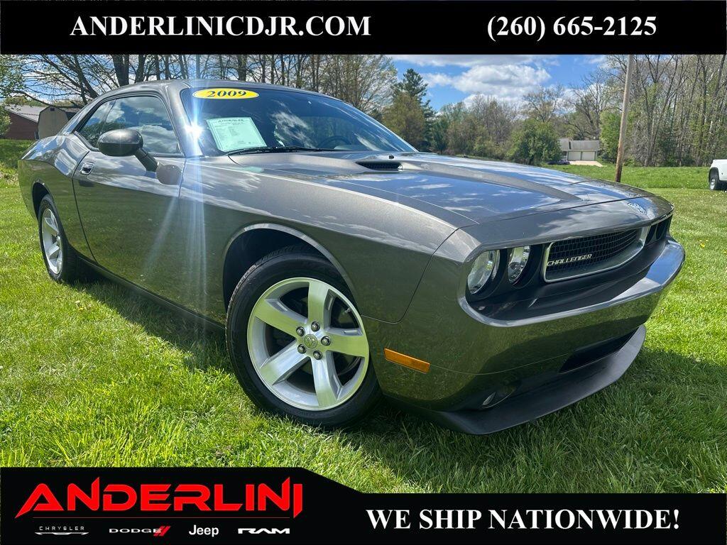 2009 Dodge Challenger SE