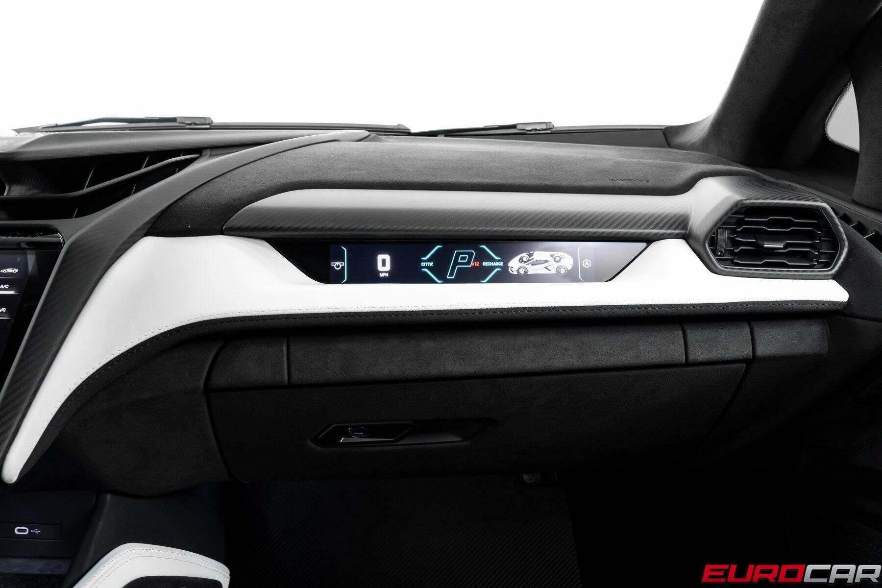 Used 2025 Lamborghini Revuelto *HIGH GLOSS STYLE PACKAGE * PASSENGER DISPLAY*Image 37